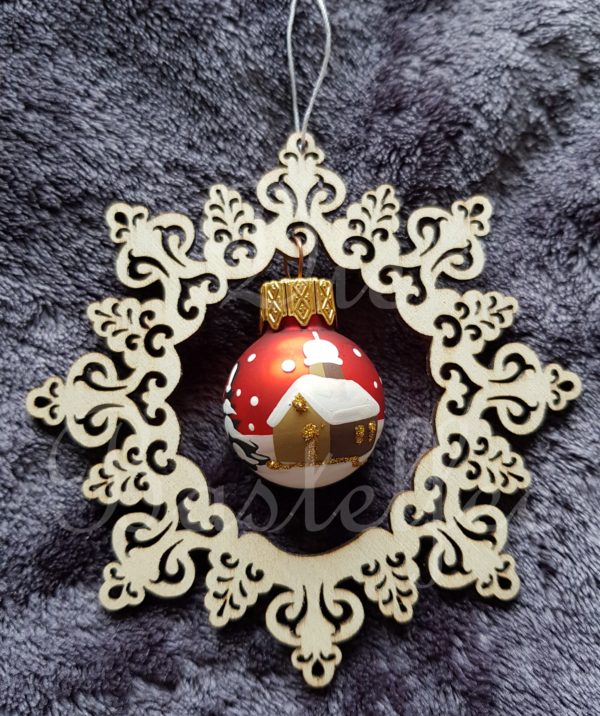 Holzanhänger Ornament mit roter Kugel