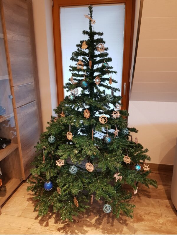 Holzanhänger ,,Baby's 1st Christmas" – Bild 3