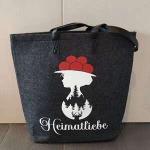 Achtung B-Ware! Filztasche groß ,,Heimatliebe“ schief vernäht!
