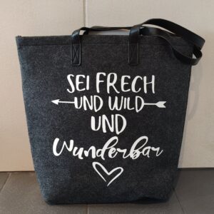Achtung B-Ware! Filztasche groß ,,Sei frech…“ schief vernäht!